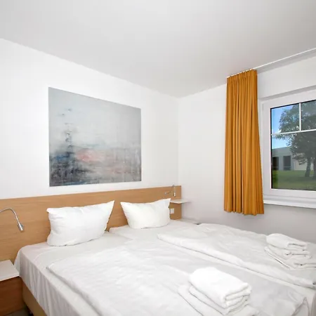 Strandnahe Mit Terrasse, Gratis Nutzung Vom Ahoi Erlebnisbad Und Sauna In Sellin - Rex Rugia 30-4 Apartament *