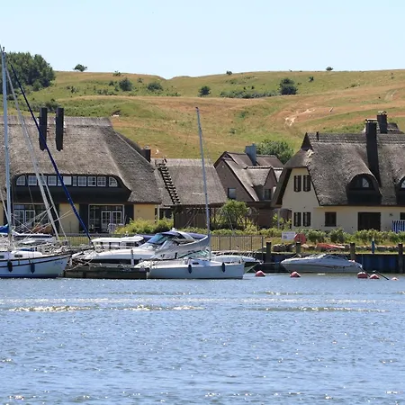 Appartement Strandnahe Mit Terrasse, Gratis Nutzung Vom Ahoi Erlebnisbad Und Sauna In Sellin - Rex Rugia 30-4 *