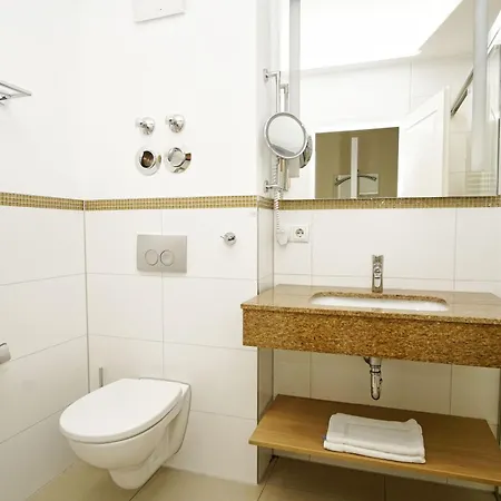 Rex Rugia 30-4 Mit Sauna- Und Schwimmbadnutzung Im Ahoi Sellin Appartement Lobbe